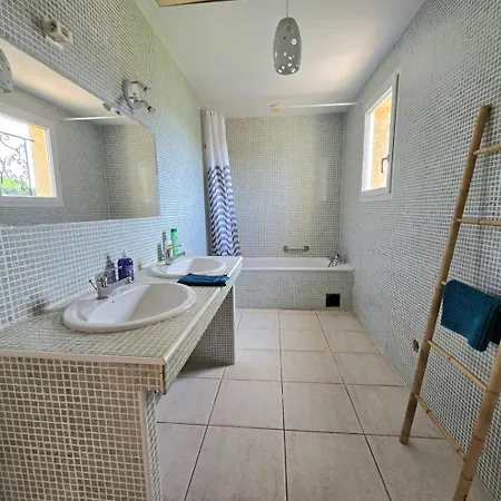 بيت ضيافة Sorra : Belle Villa, Piscine, Jardin Et A 5 Minutes.
